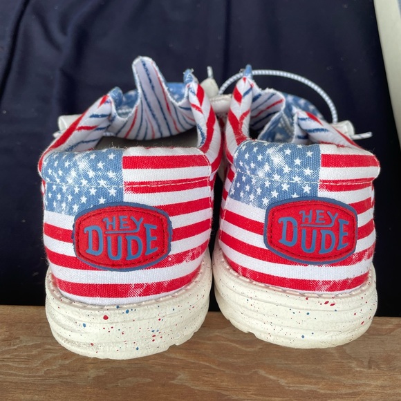 Wally Patriotic Stars and Stripes Hey Dude 13 - Picture 13 of 13